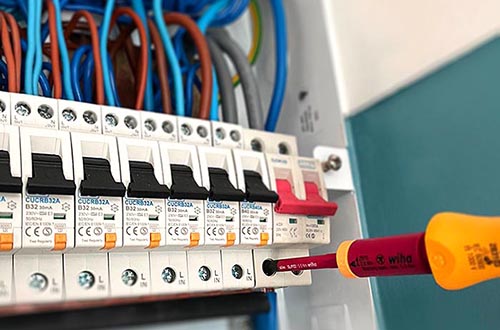 Domestic consumer unit and electrical testing screwdriver